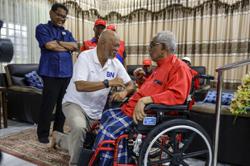 Kemaman By-election: BN needs to work hard to regain die-hard supporters' trust, says Umno veteran