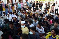 More than 500 Rohingya refugees land in Indonesia