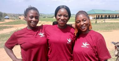 Pola and her Friends