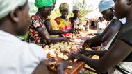 DRC women cooking